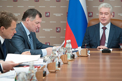 Правительство Москвы сделало бесплатную парковку по воскресеньям и праздникам постоянной